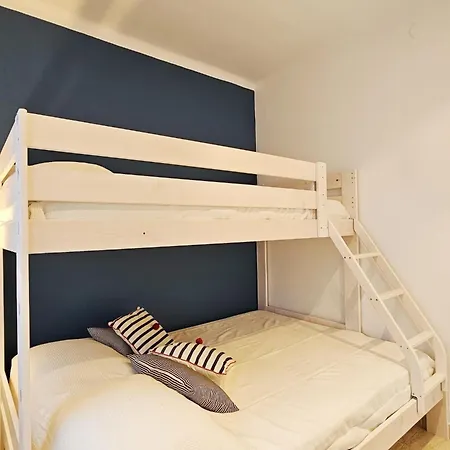Apartament 7843 In Llança